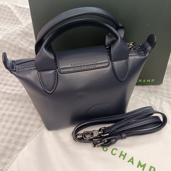 Longchamp Lambskin Dumpling Bag Dark Blue - Picture 2 of 5